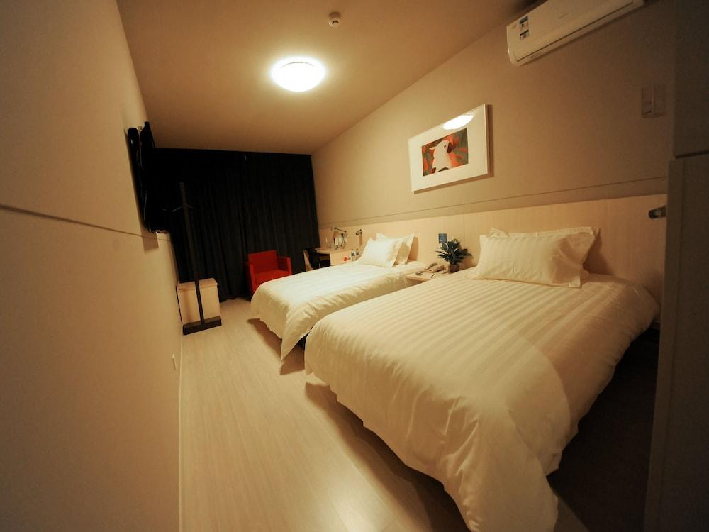 Jingjiang Inn Shanghai Jiading Chengzhong Road Exteriör bild